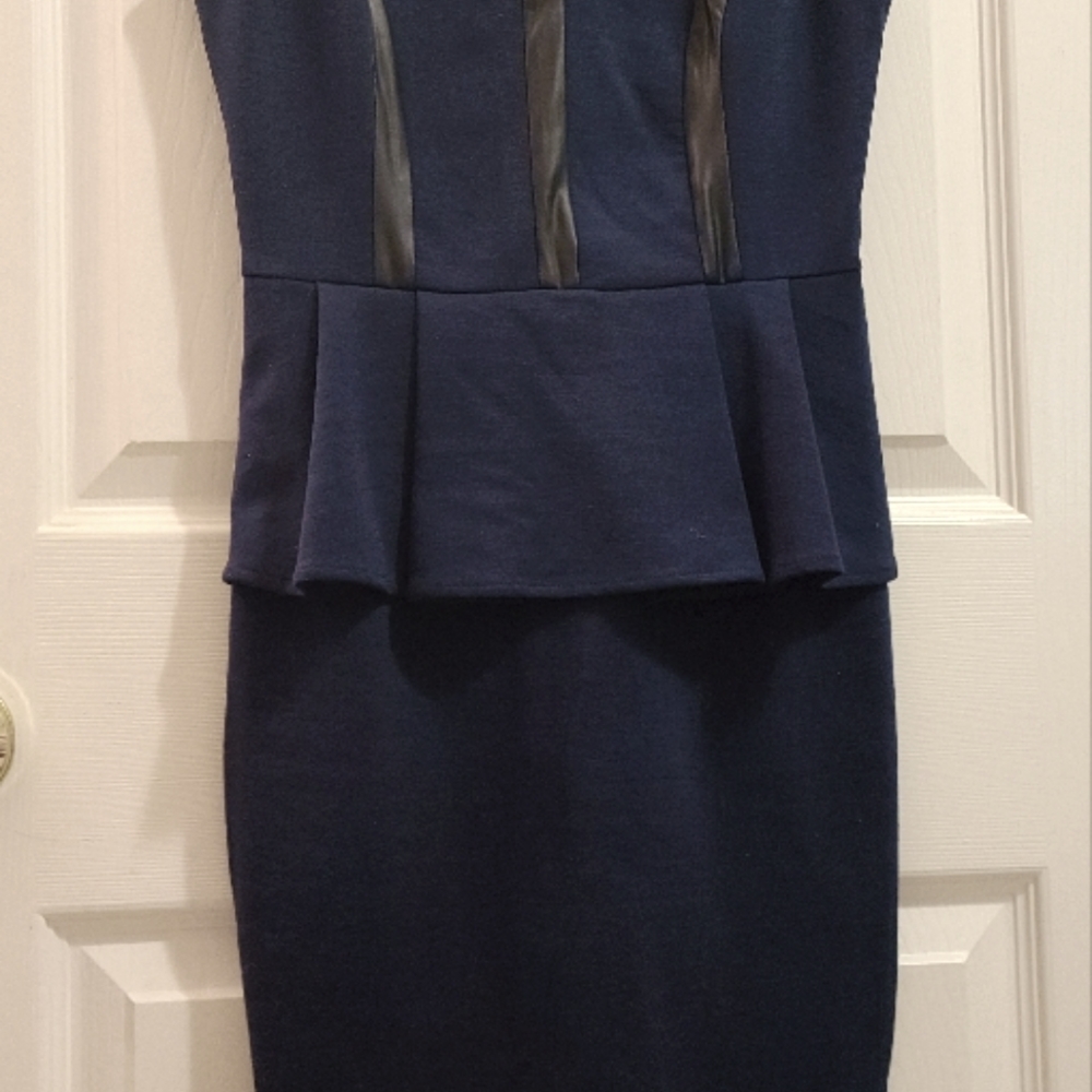 Kim Kardashian kollection dress